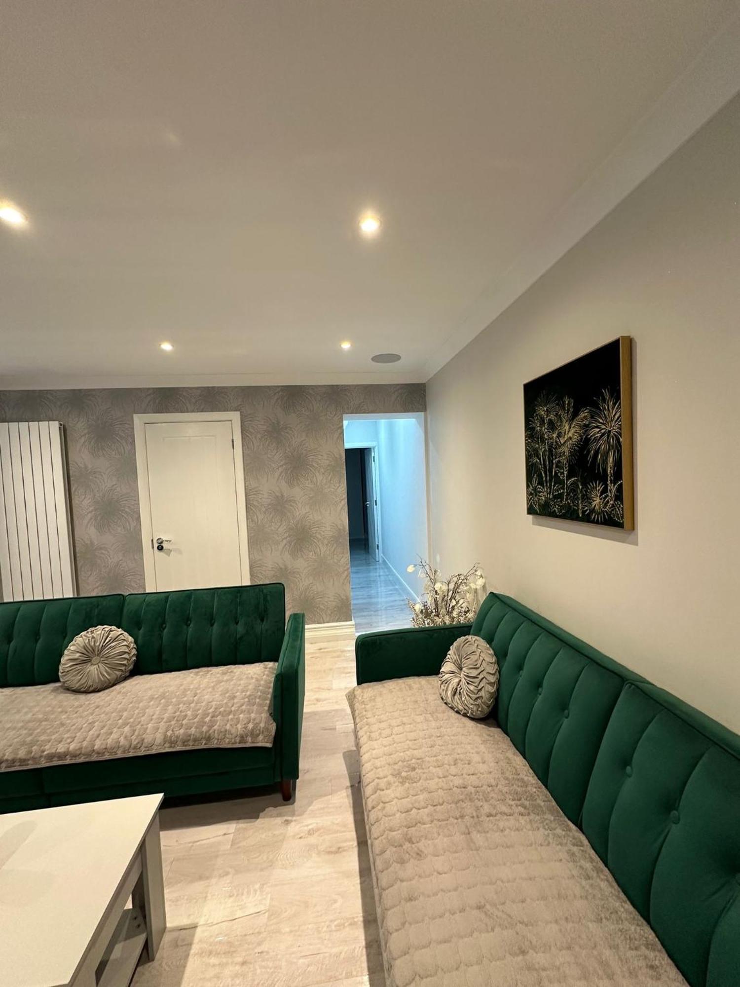 グリーンフォードLuxury Houseアパートメント エクステリア 写真